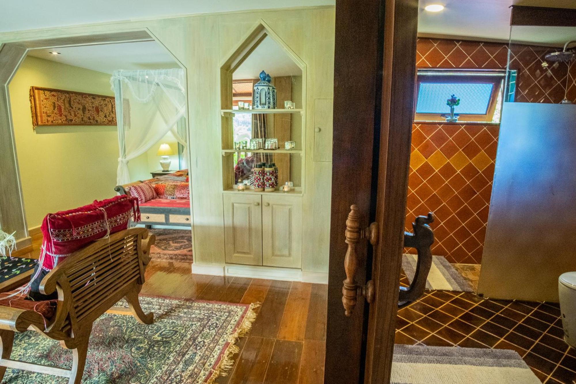 Kanlaya'S Eyrie, Luxury Homestay Pang Mapha المظهر الخارجي الصورة