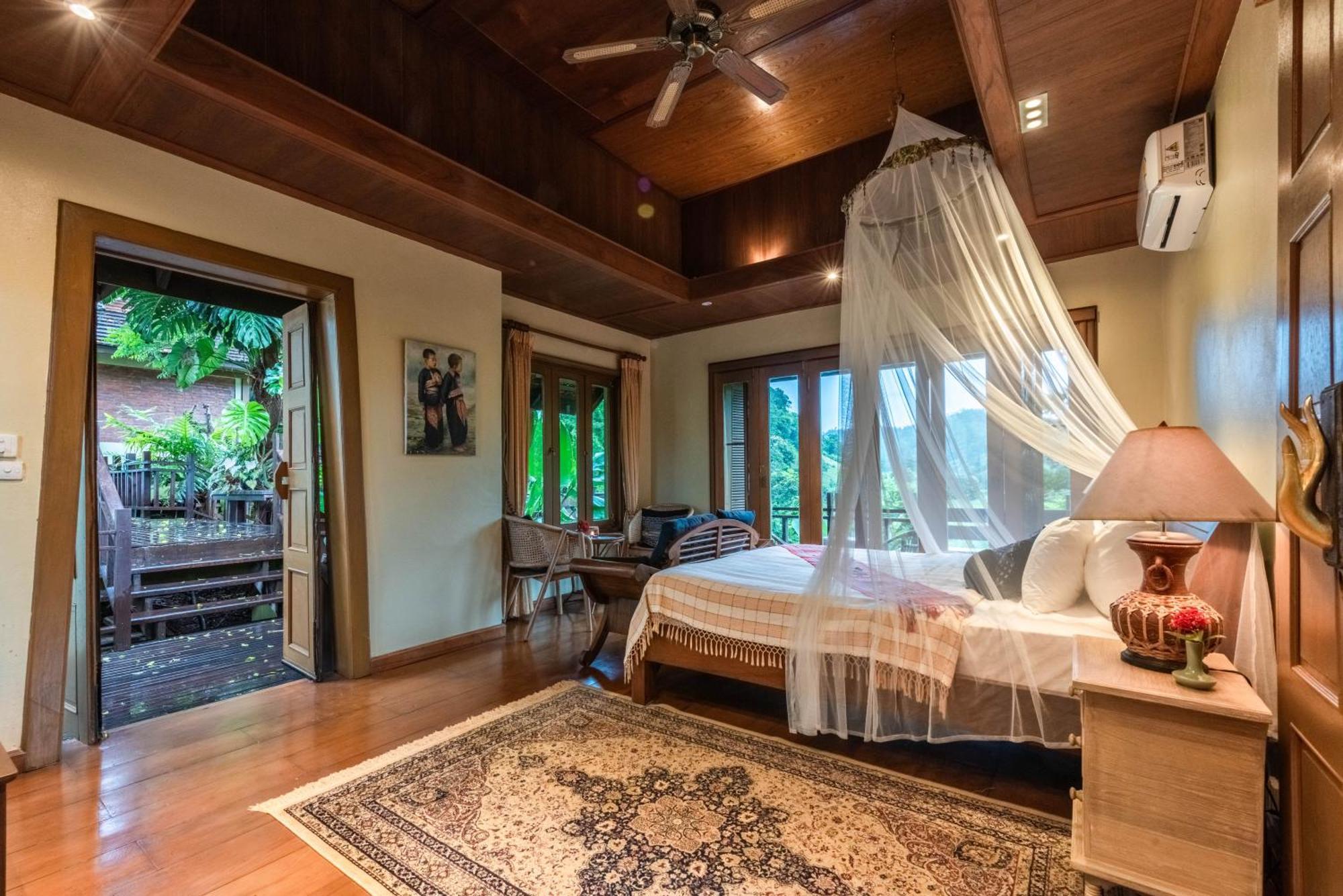 Kanlaya'S Eyrie, Luxury Homestay Pang Mapha الغرفة الصورة