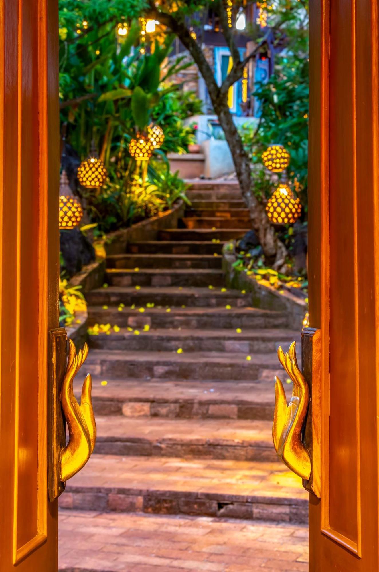 Kanlaya'S Eyrie, Luxury Homestay Pang Mapha المظهر الخارجي الصورة